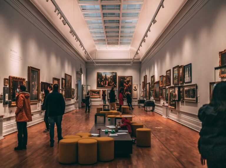 How Galleries Make Money Arcagallerdate